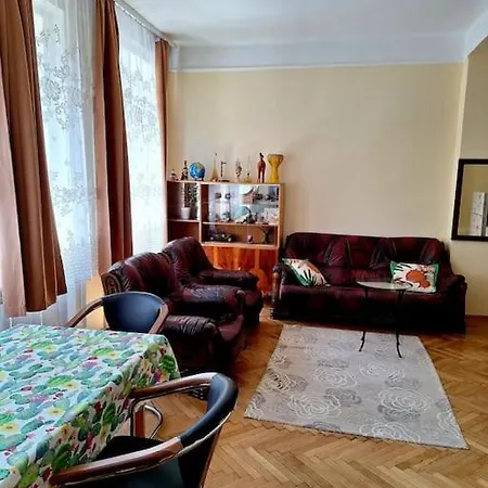 Bagolyvar *
